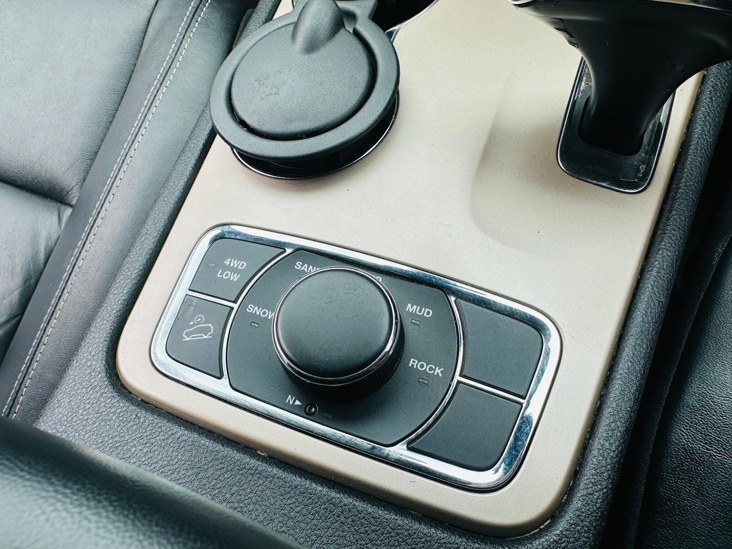 Used Jeep Grand Cherokee 2014 for sale - 75940641: Photo 56