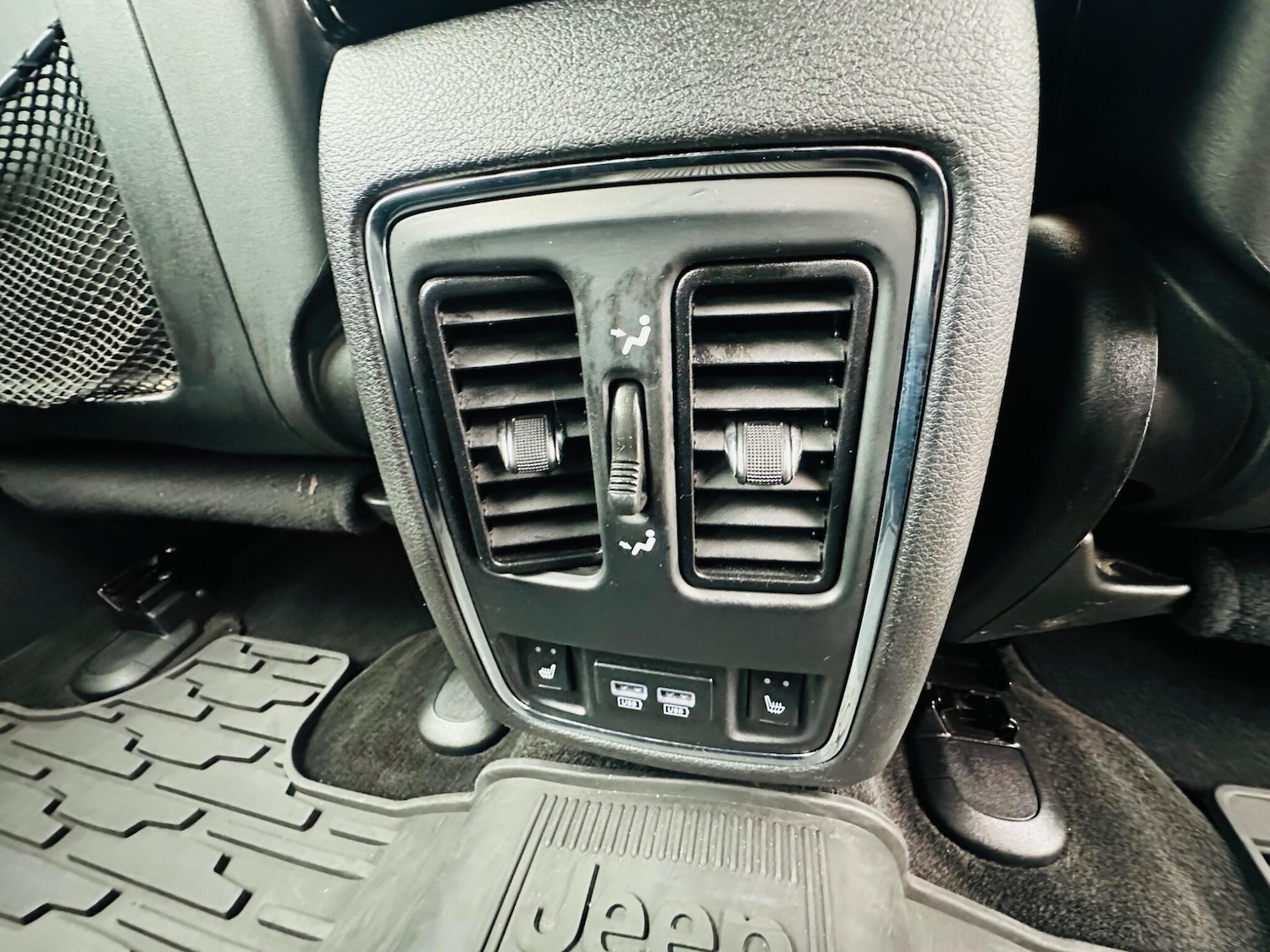 Used Jeep Grand Cherokee 2014 for sale - 75940641: Photo 67