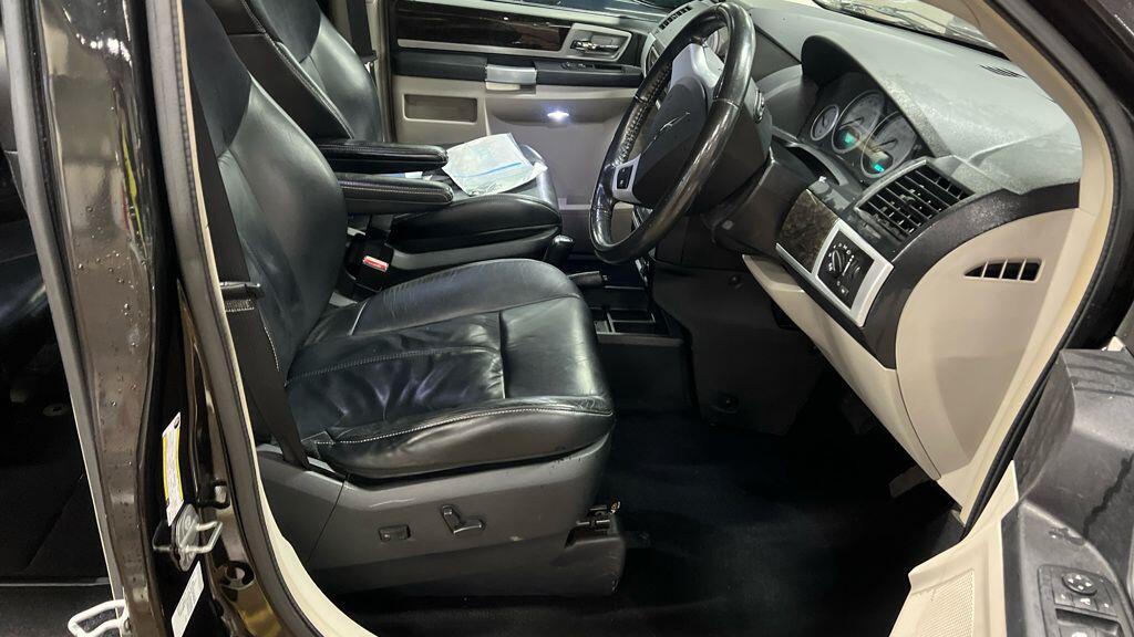 Used Chrysler Grand Voyager for sale - 77753799: Photo 3