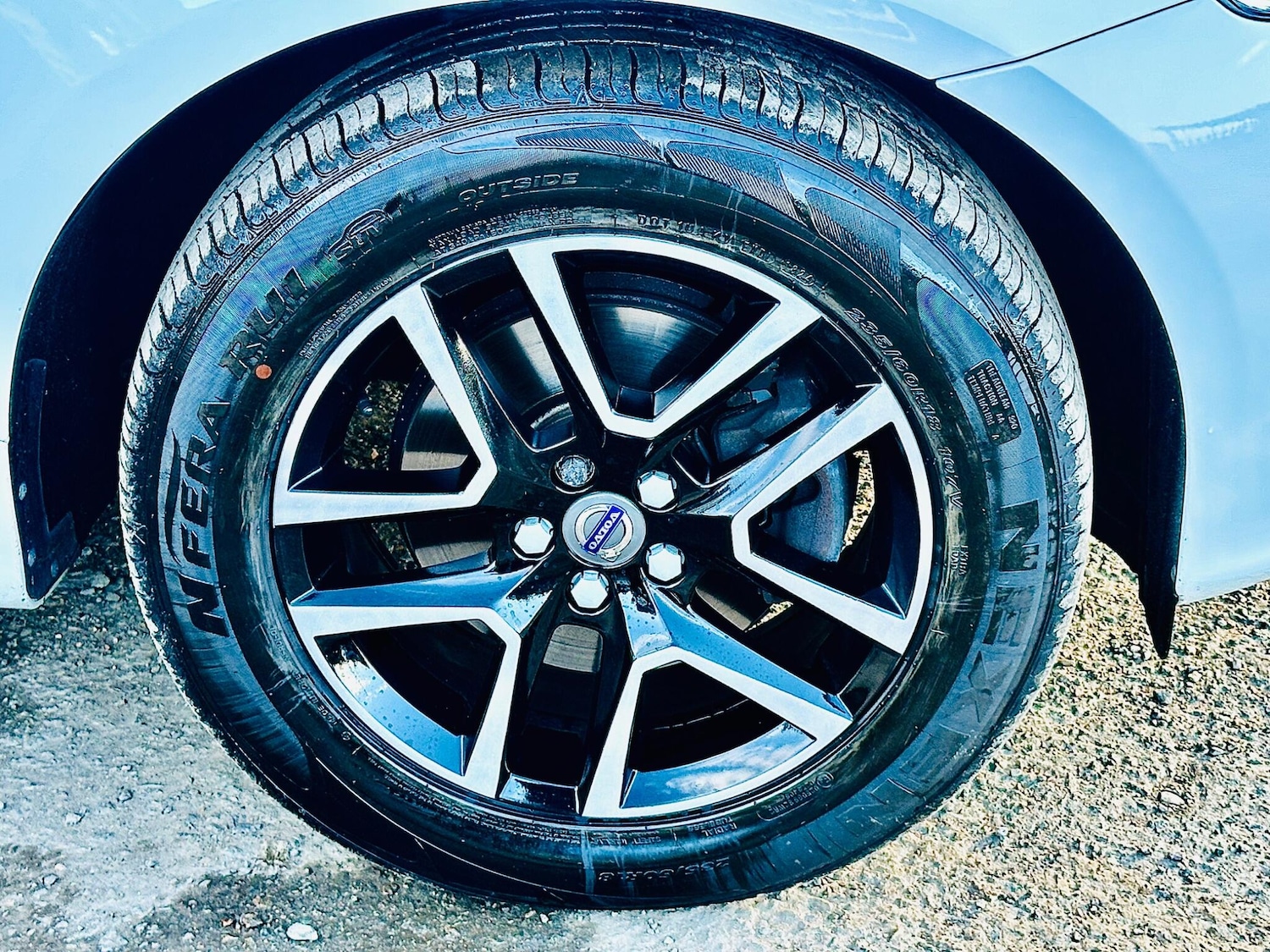 Used Volvo XC60 2017 for sale - 76247337: Photo 12