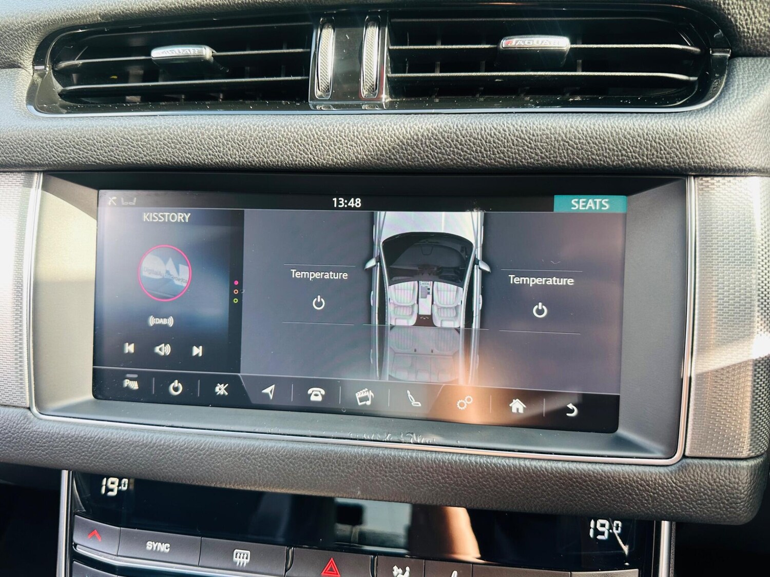 Used Jaguar XF 2019 for sale - 75949171: Photo 42