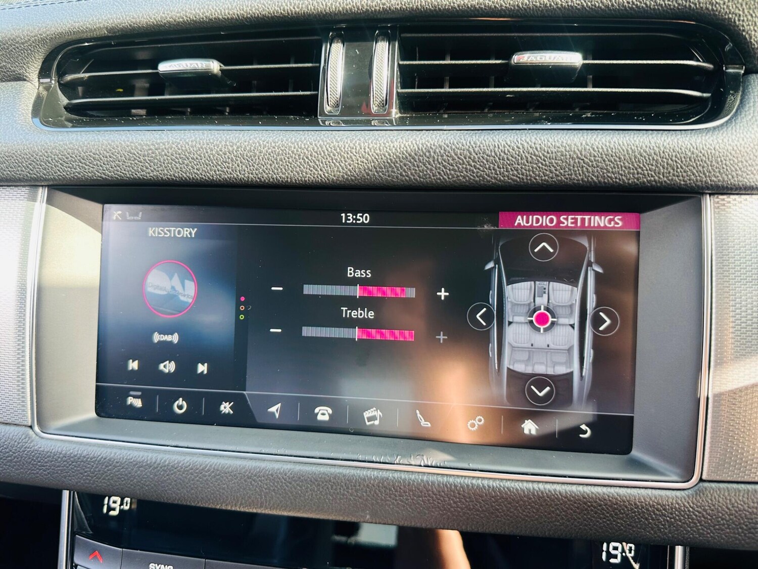 Used Jaguar XF 2019 for sale - 75949171: Photo 49