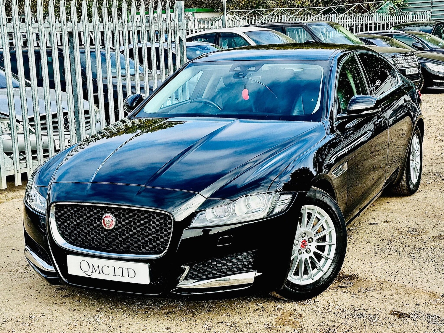 Used Jaguar XF 2019 for sale - 75949171: Photo 5