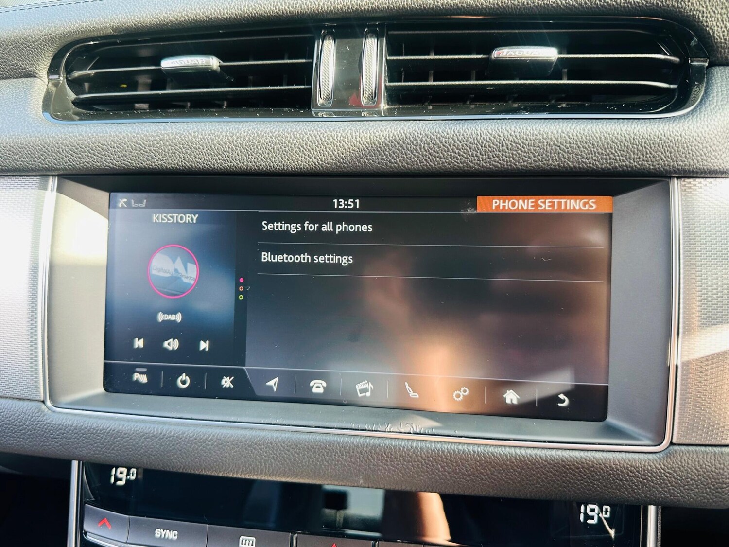 Used Jaguar XF 2019 for sale - 75949171: Photo 59