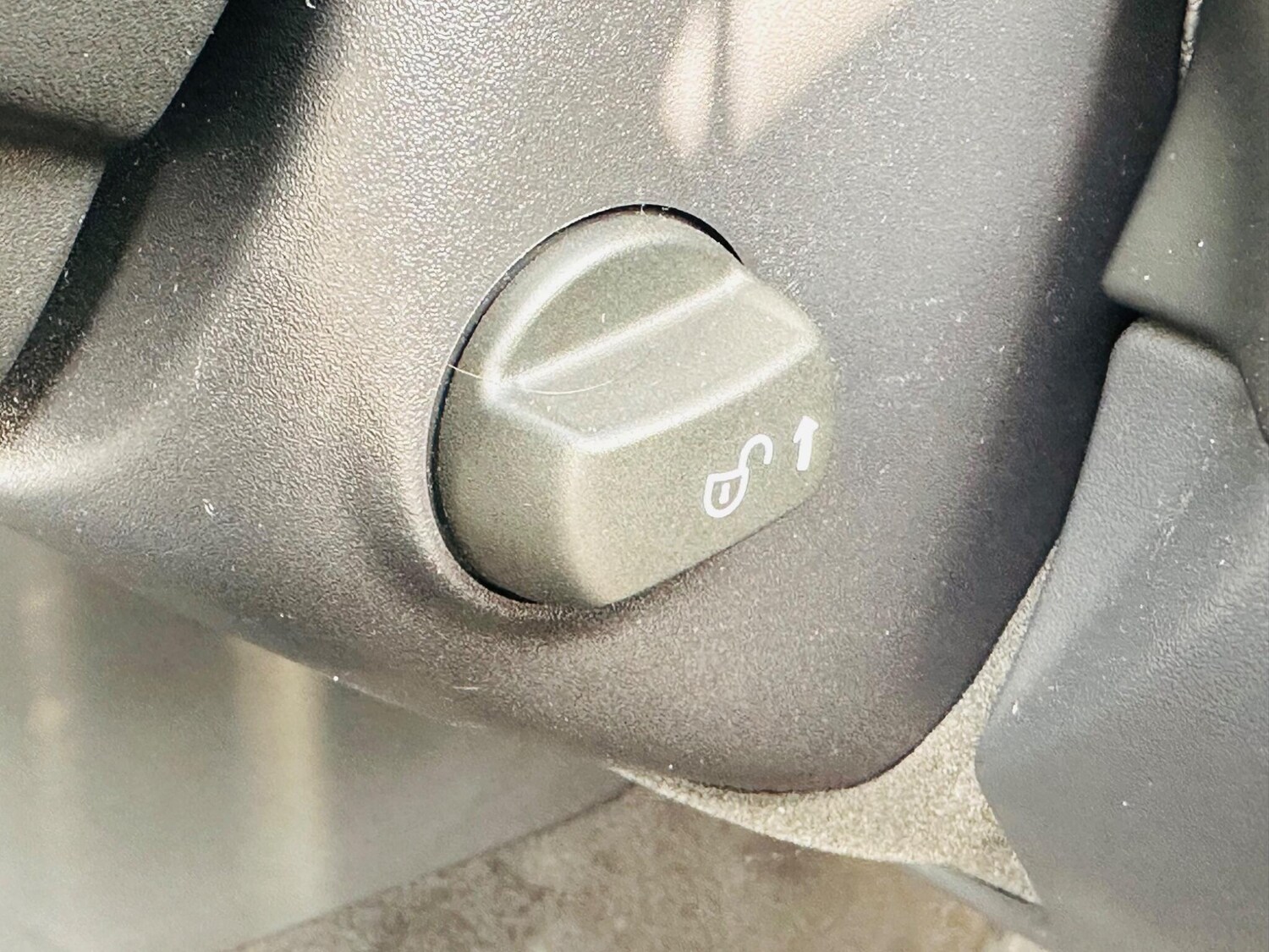 Used Jaguar XF 2019 for sale - 75949171: Photo 65