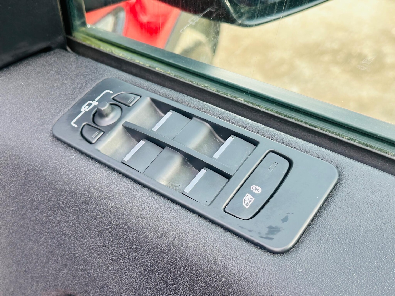 Used Land Rover Discovery Sport 2016 for sale - 76849920: Photo 19