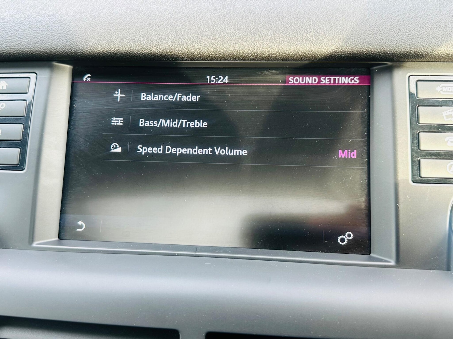 Used Land Rover Discovery Sport 2016 for sale - 76849920: Photo 42