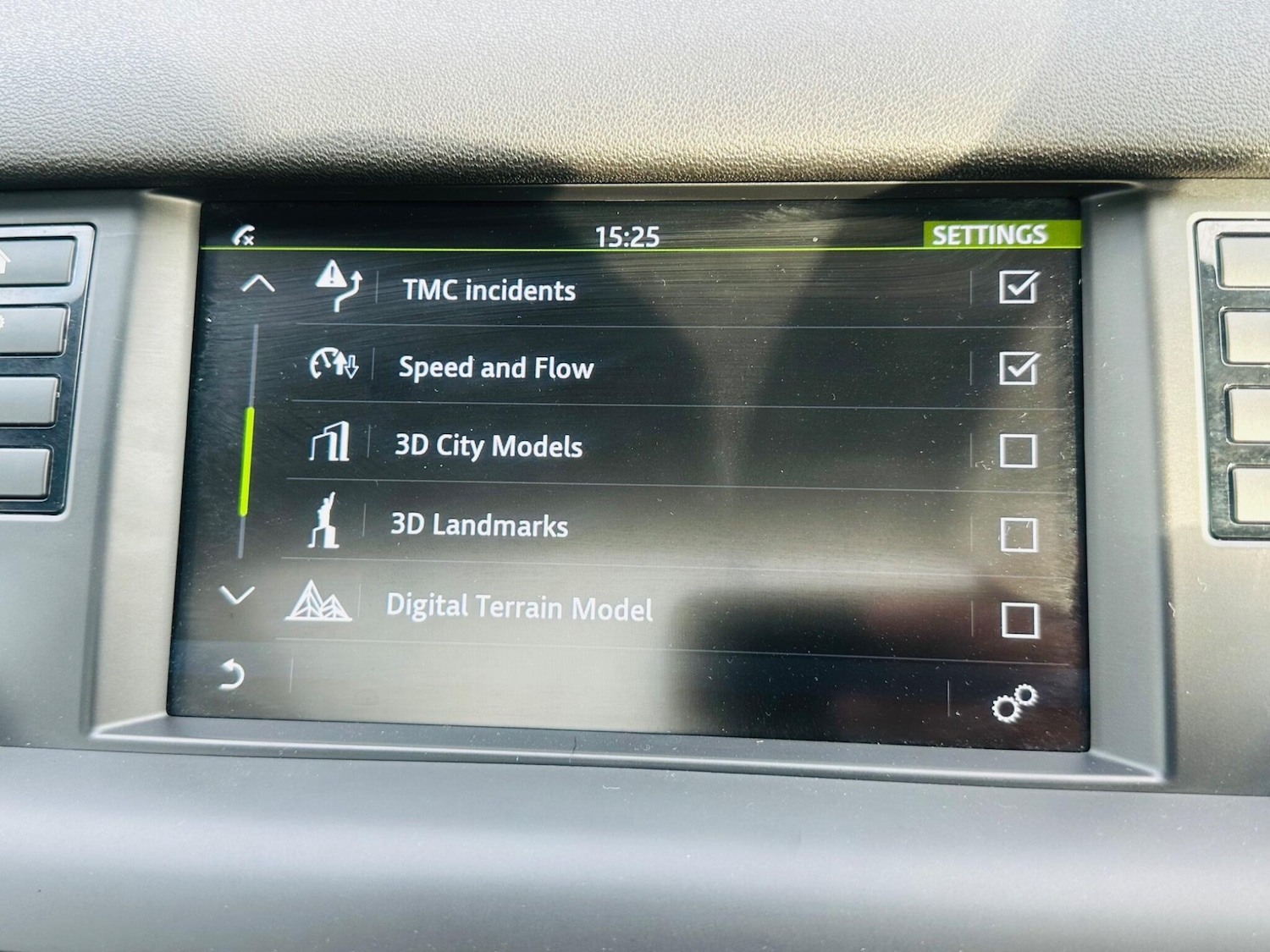 Used Land Rover Discovery Sport 2016 for sale - 76849920: Photo 46