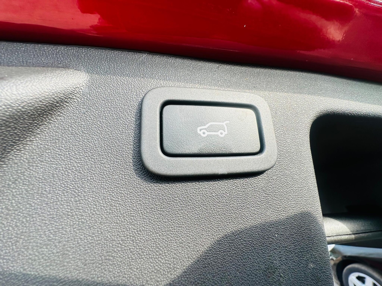 Used Land Rover Discovery Sport 2016 for sale - 76849920: Photo 60