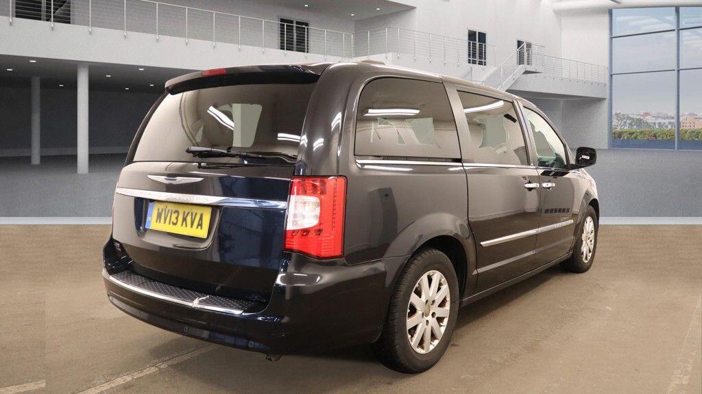 Used Chrysler Grand Voyager 2013 for sale - 76992895: Photo 11