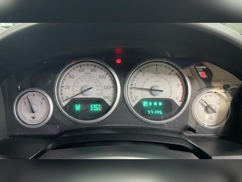 Used Chrysler Grand Voyager 2013 for sale - 76992895: Photo