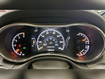 Used Jeep Grand Cherokee 2015 for sale - 78763476: Photo