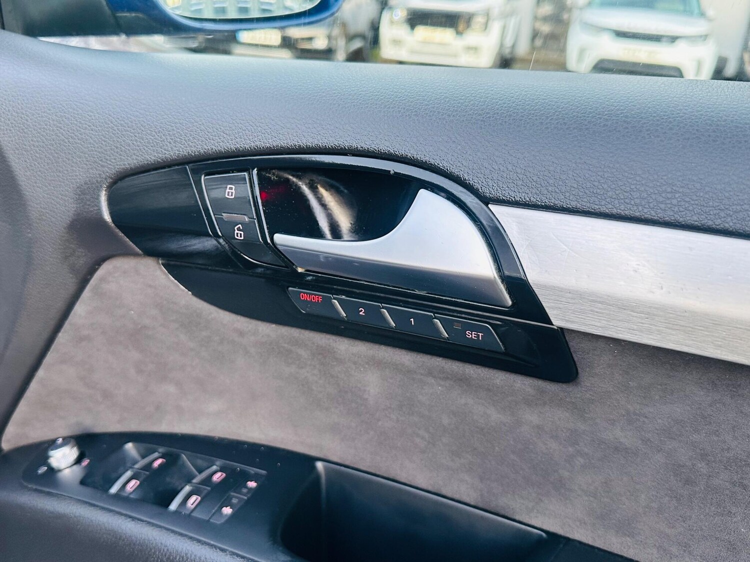 Used Audi Q7 2014 for sale - 75175377: Photo 21