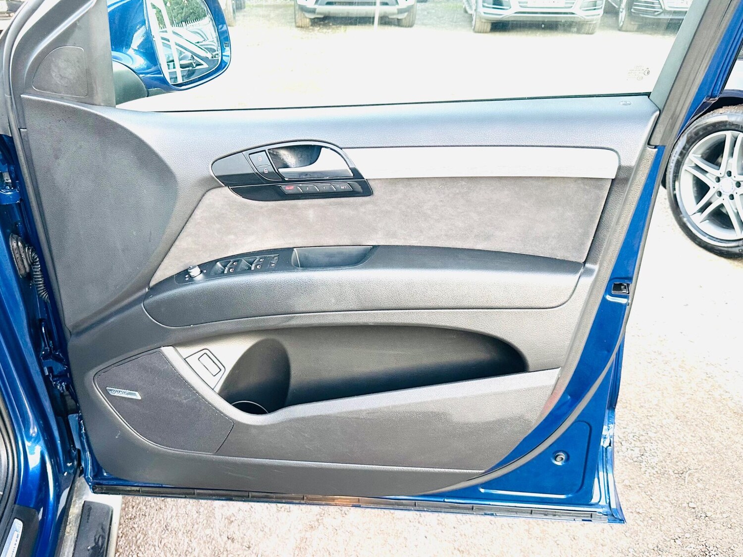 Used Audi Q7 2014 for sale - 75175377: Photo 23