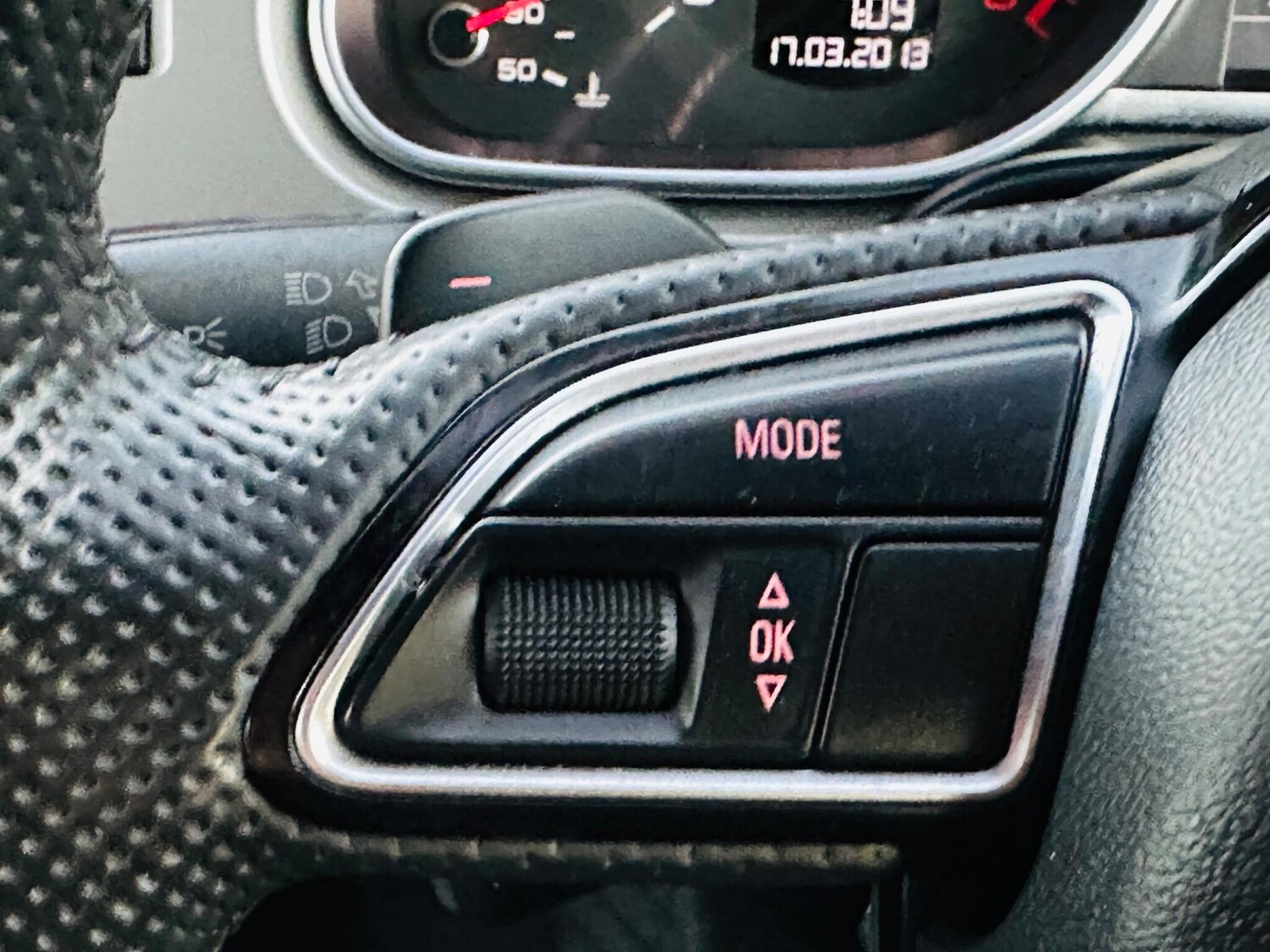 Used Audi Q7 2014 for sale - 75175377: Photo 31