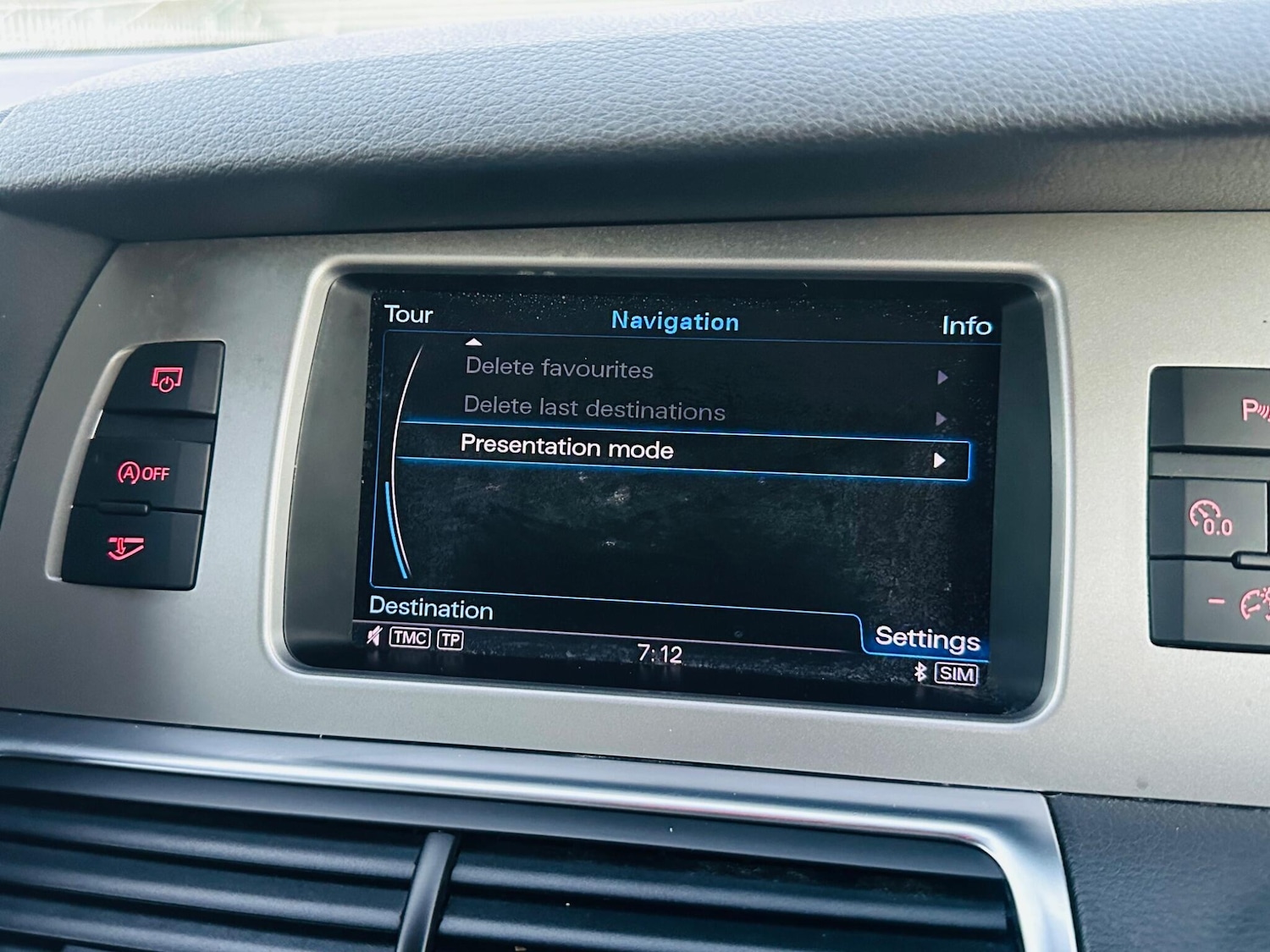 Used Audi Q7 2014 for sale - 75175377: Photo 37