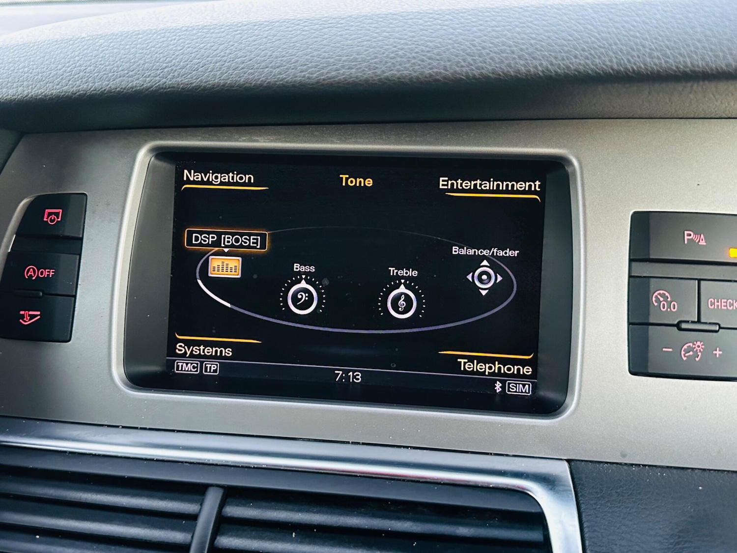 Used Audi Q7 2014 for sale - 75175377: Photo 54