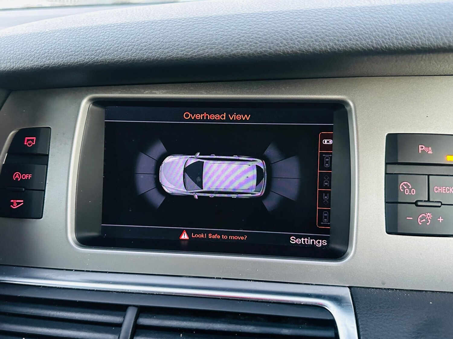 Used Audi Q7 2014 for sale - 75175377: Photo 64