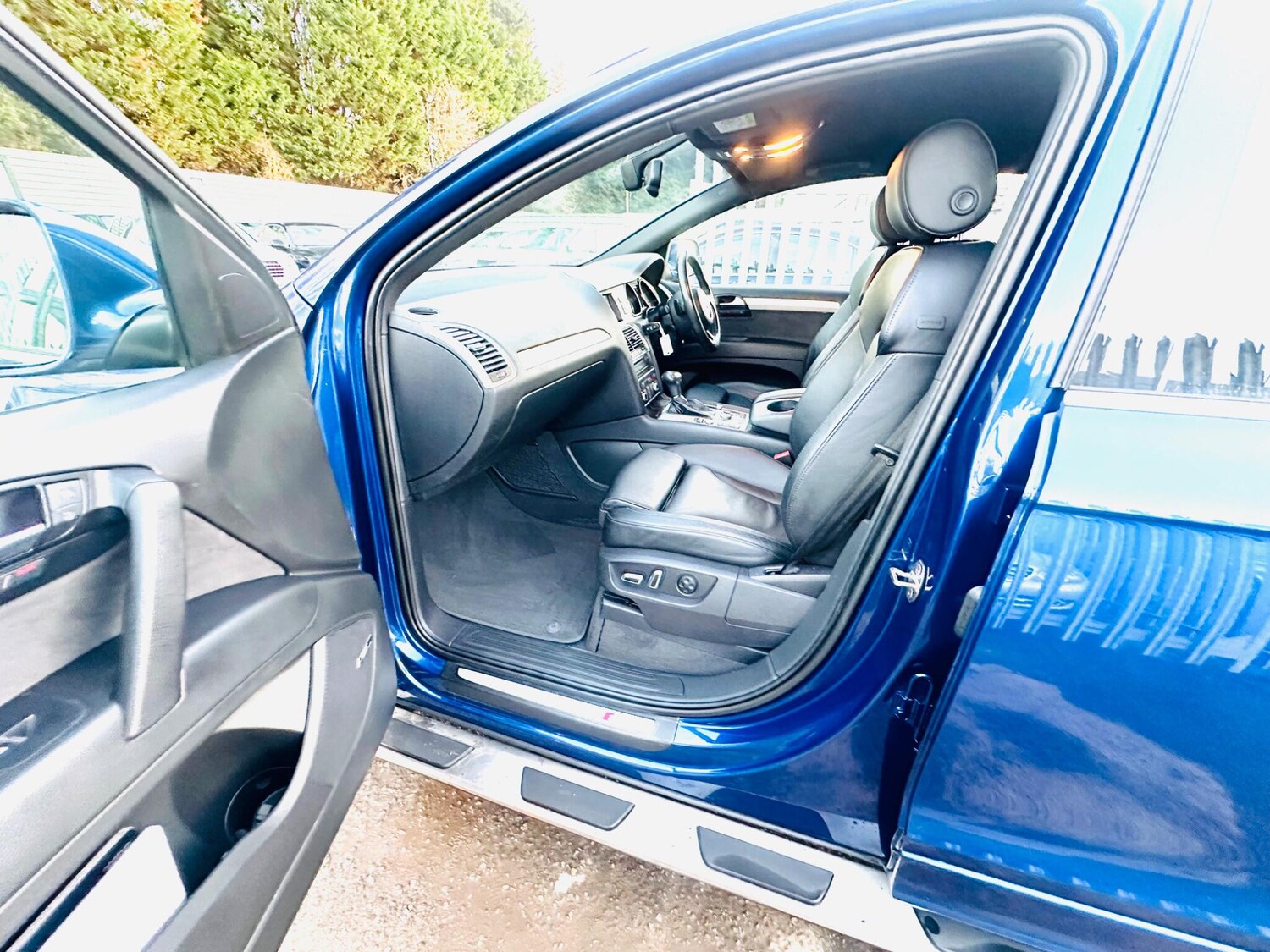 Used Audi Q7 2014 for sale - 75175377: Photo 78