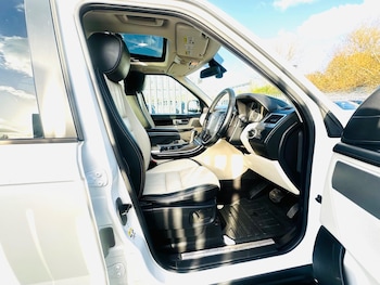 Used Land Rover Range Rover Sport 2010 for sale - 76325907: Photo