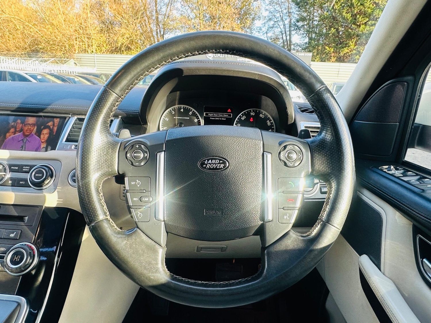 Used Land Rover Range Rover Sport 2010 for sale - 76325907: Photo 30