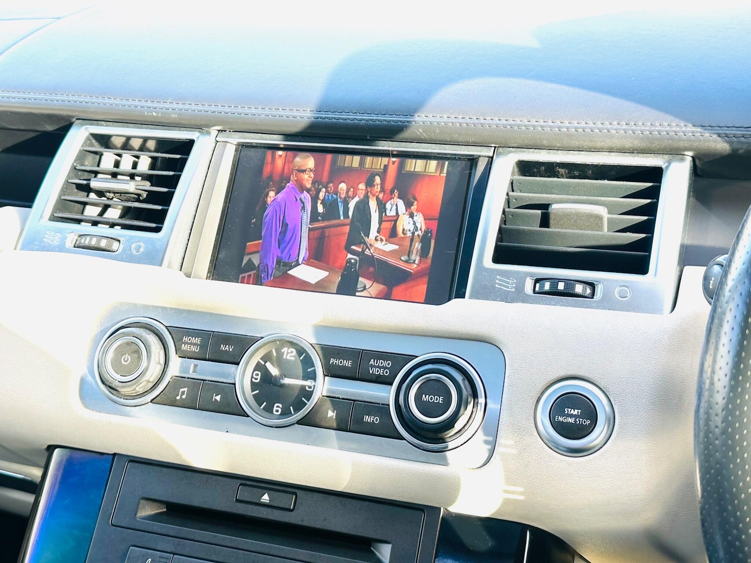 Used Land Rover Range Rover Sport 2010 for sale - 76325907: Photo 36