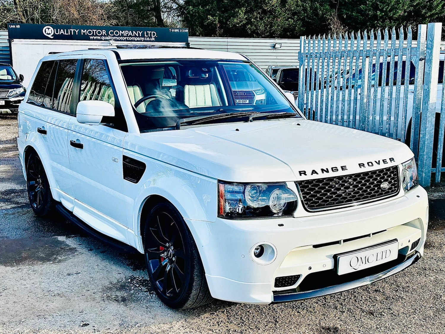 Used Land Rover Range Rover Sport 2010 for sale - 76325907: Photo 9