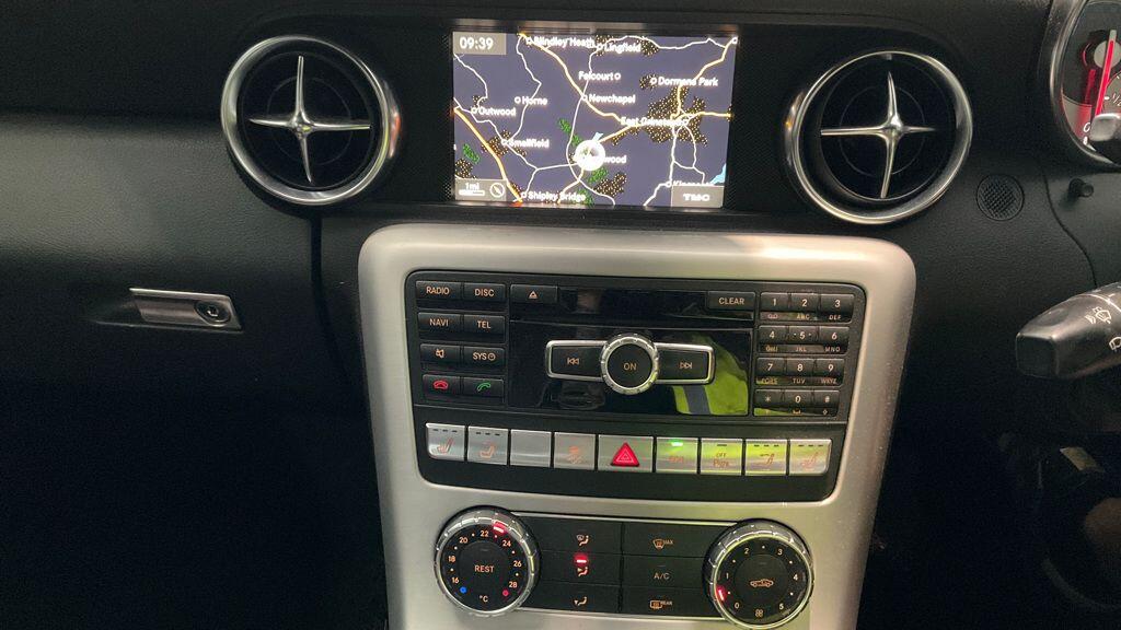 Used Mercedes-Benz SLK 2012 for sale - 77291807: Photo 4