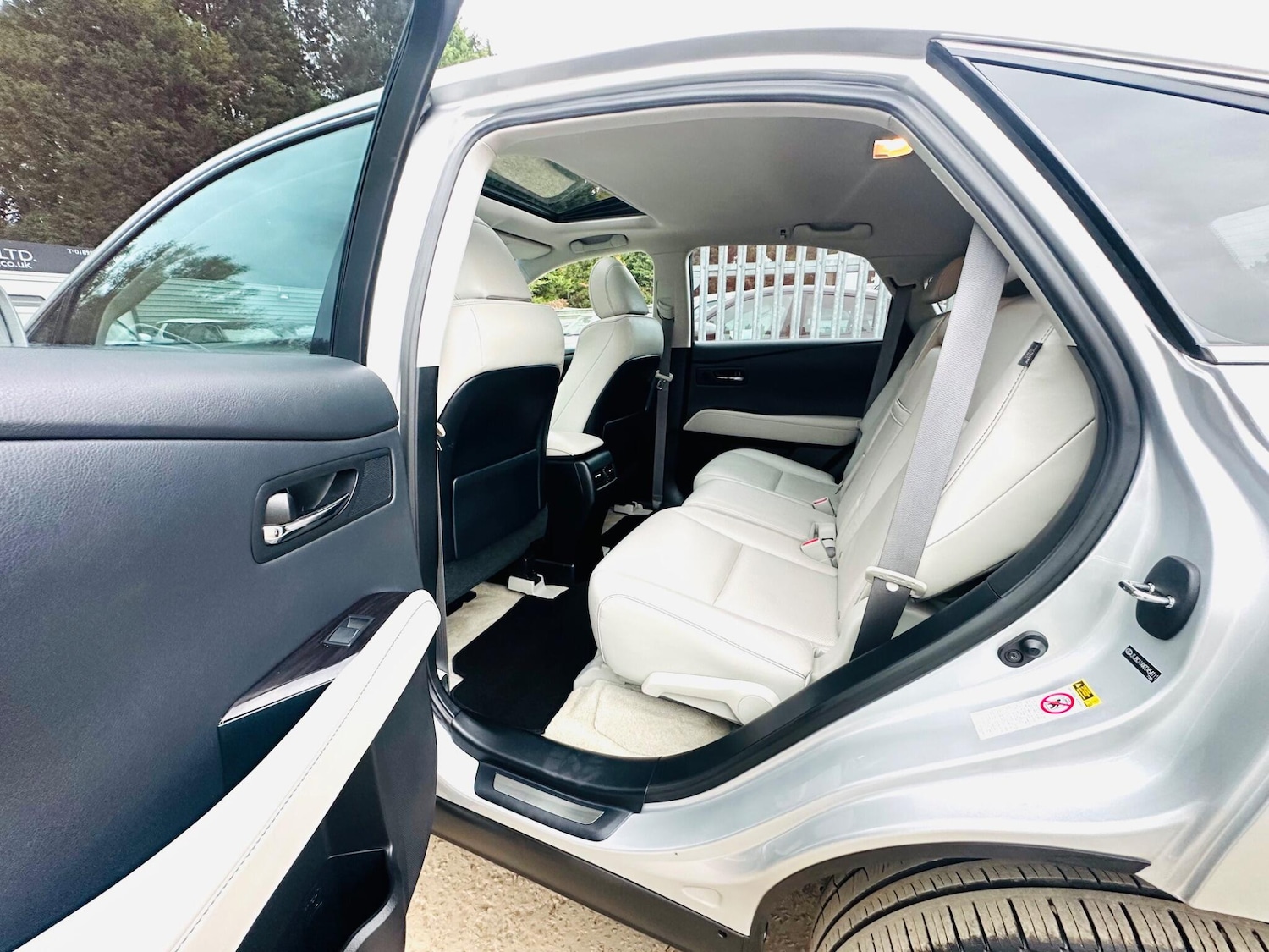 Used Lexus RX 2014 for sale - 76174919: Photo 70