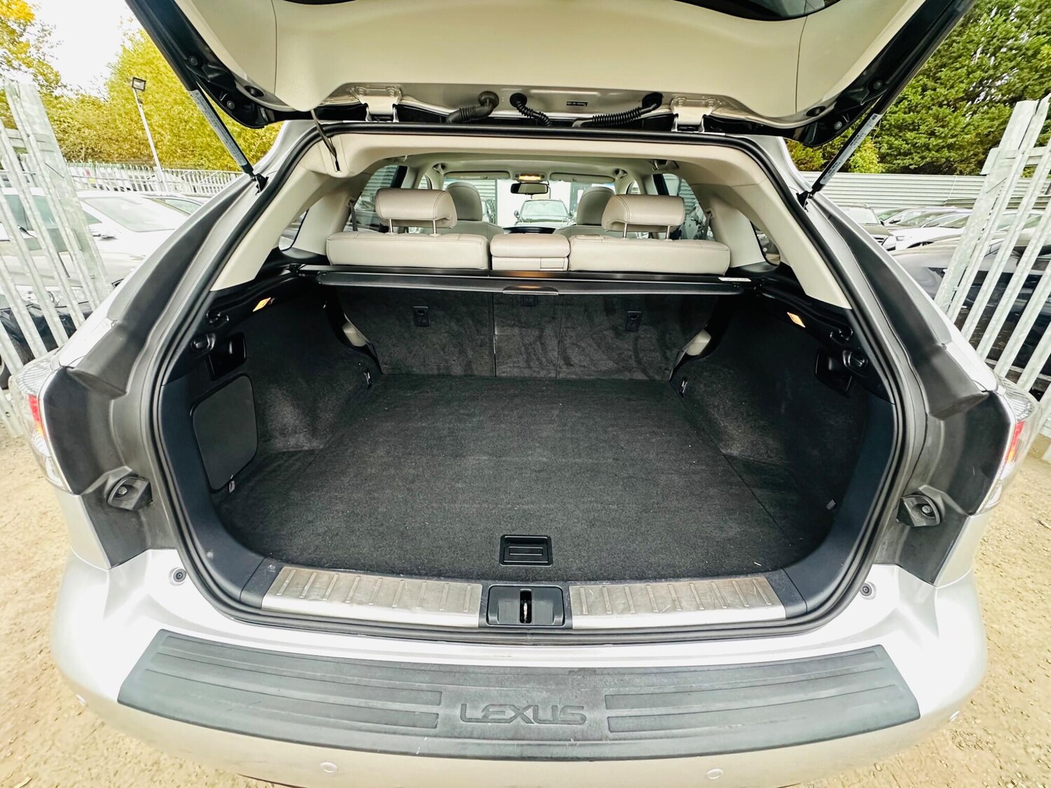 Used Lexus RX 2014 for sale - 76174919: Photo 71