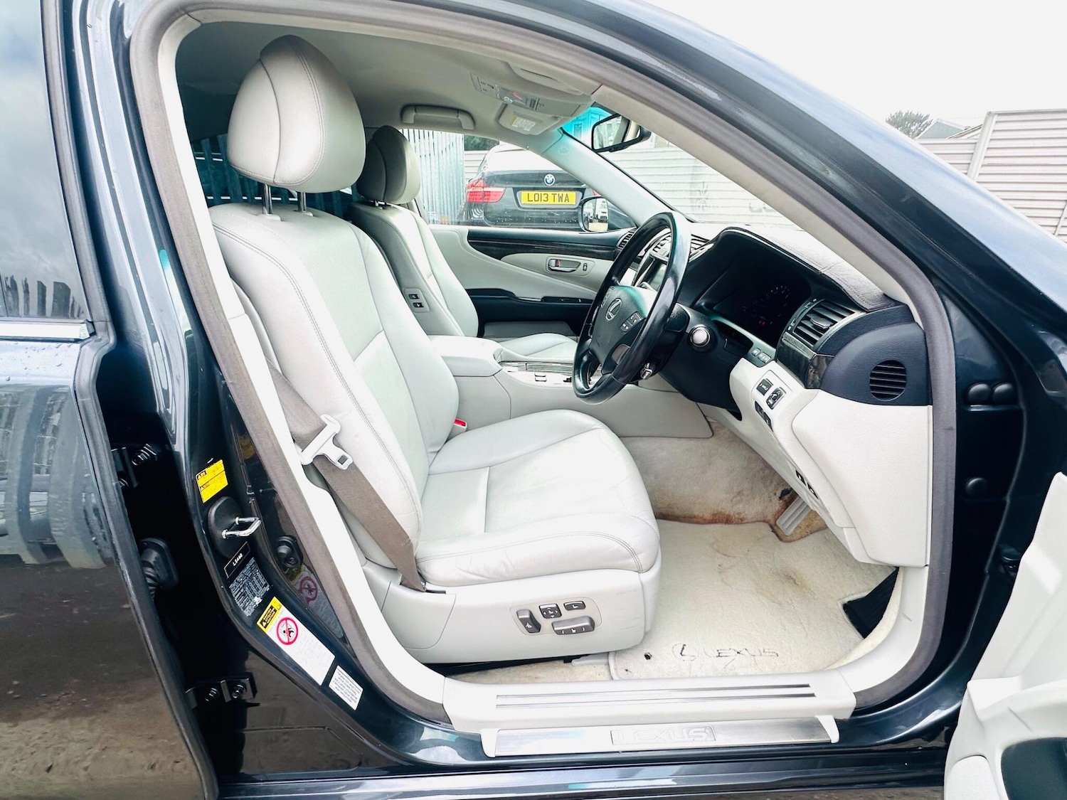 Used Lexus LS 2007 for sale - 76671578: Photo 2