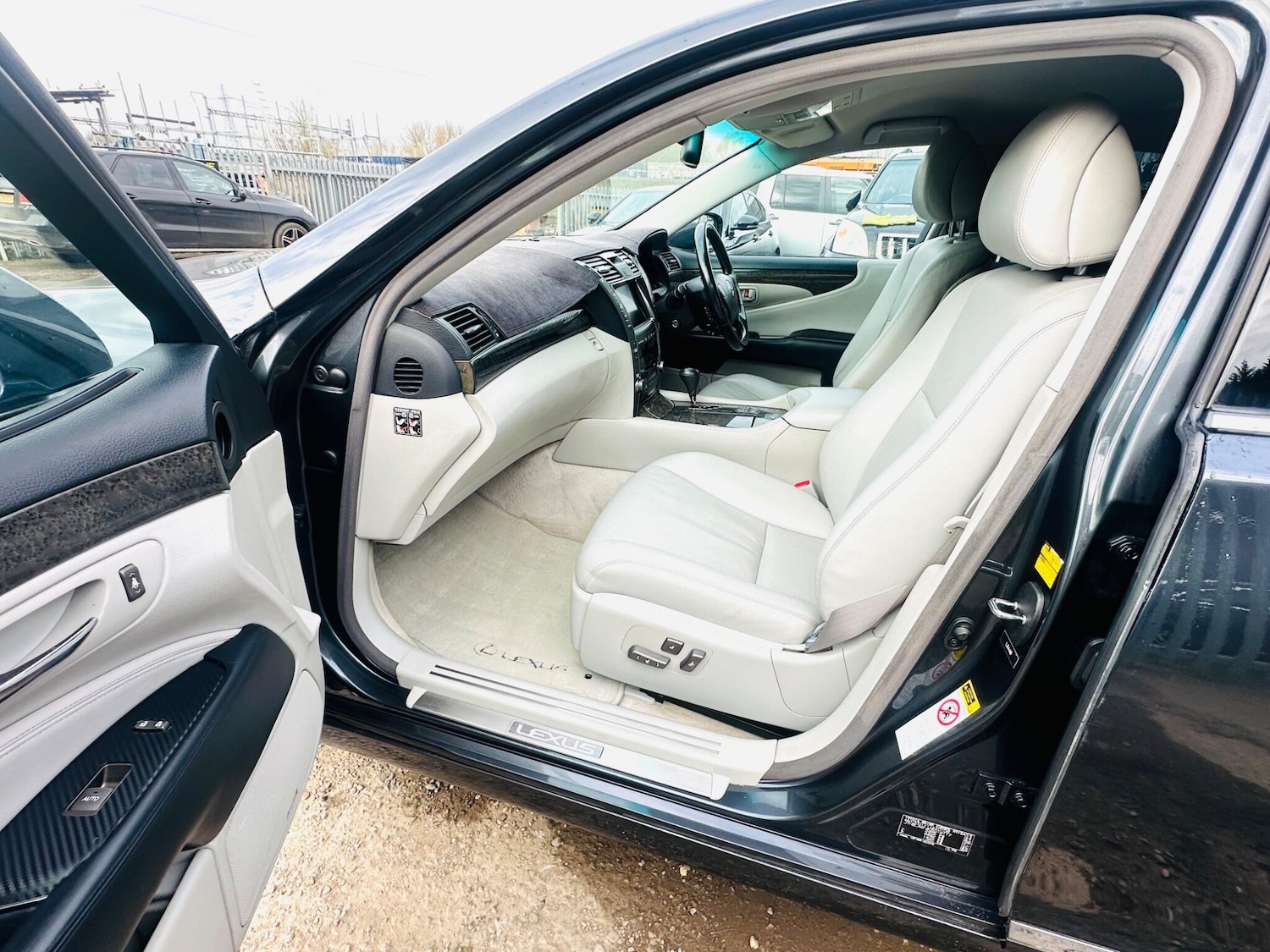 Used Lexus LS 2007 for sale - 76671578: Photo 45