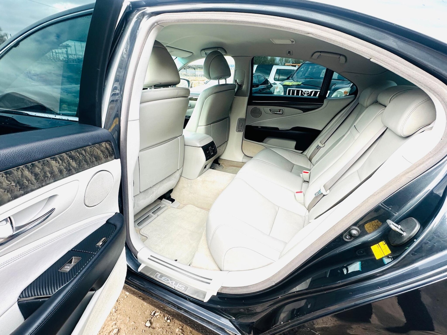 Used Lexus LS 2007 for sale - 76671578: Photo 48