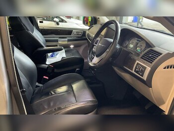 Used Chrysler Grand Voyager 2014 for sale - 76513500: Photo