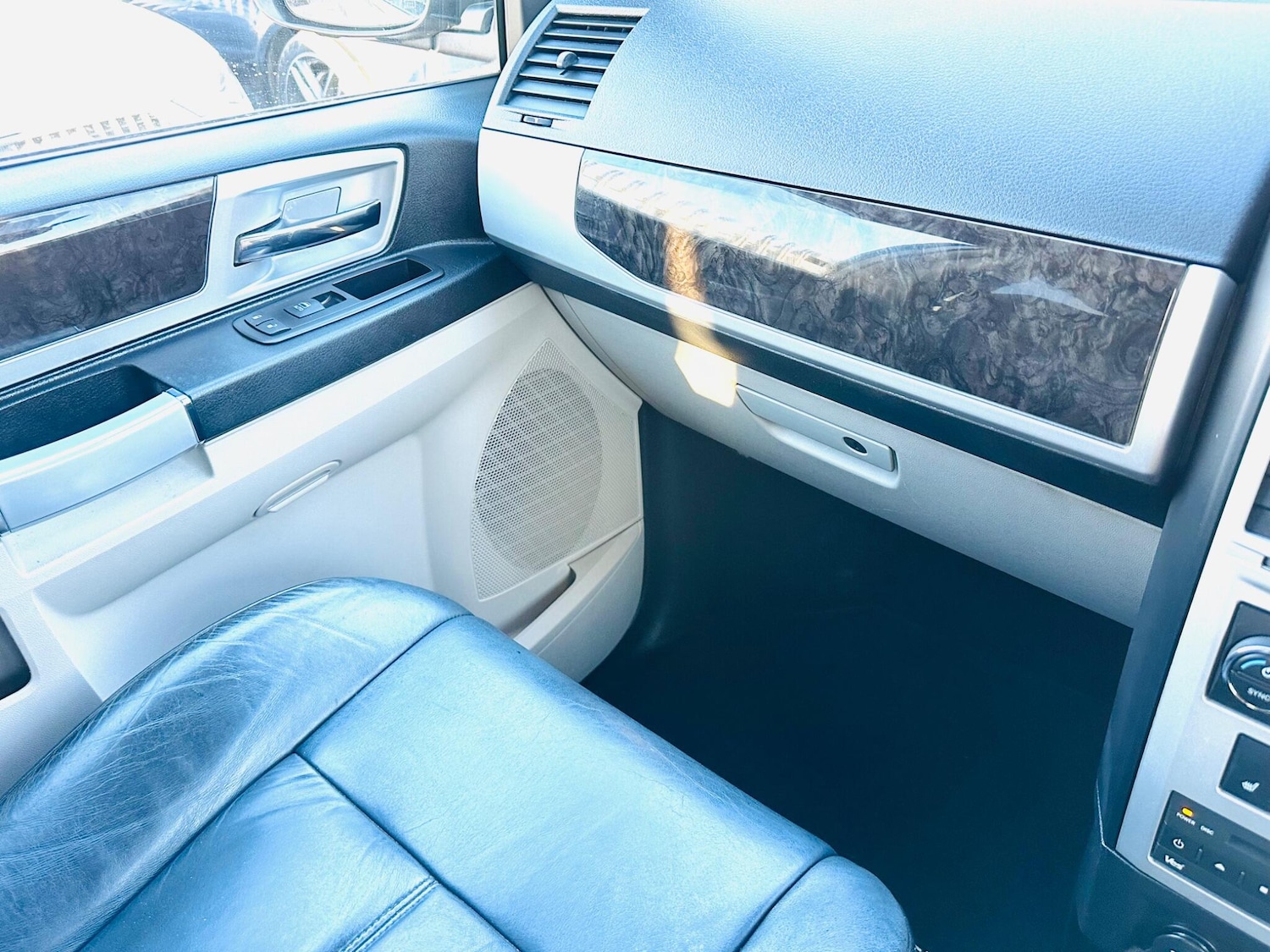 Used Chrysler Grand Voyager 2013 for sale - 76513500: Photo 47