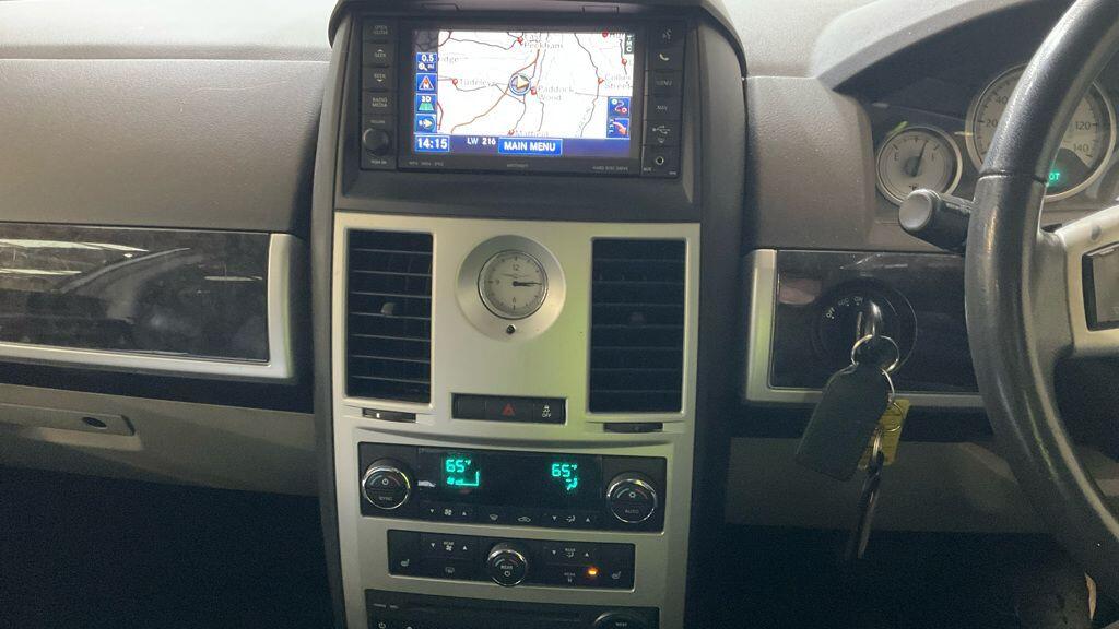 Used Chrysler Grand Voyager 2013 for sale - 76513500: Photo 5