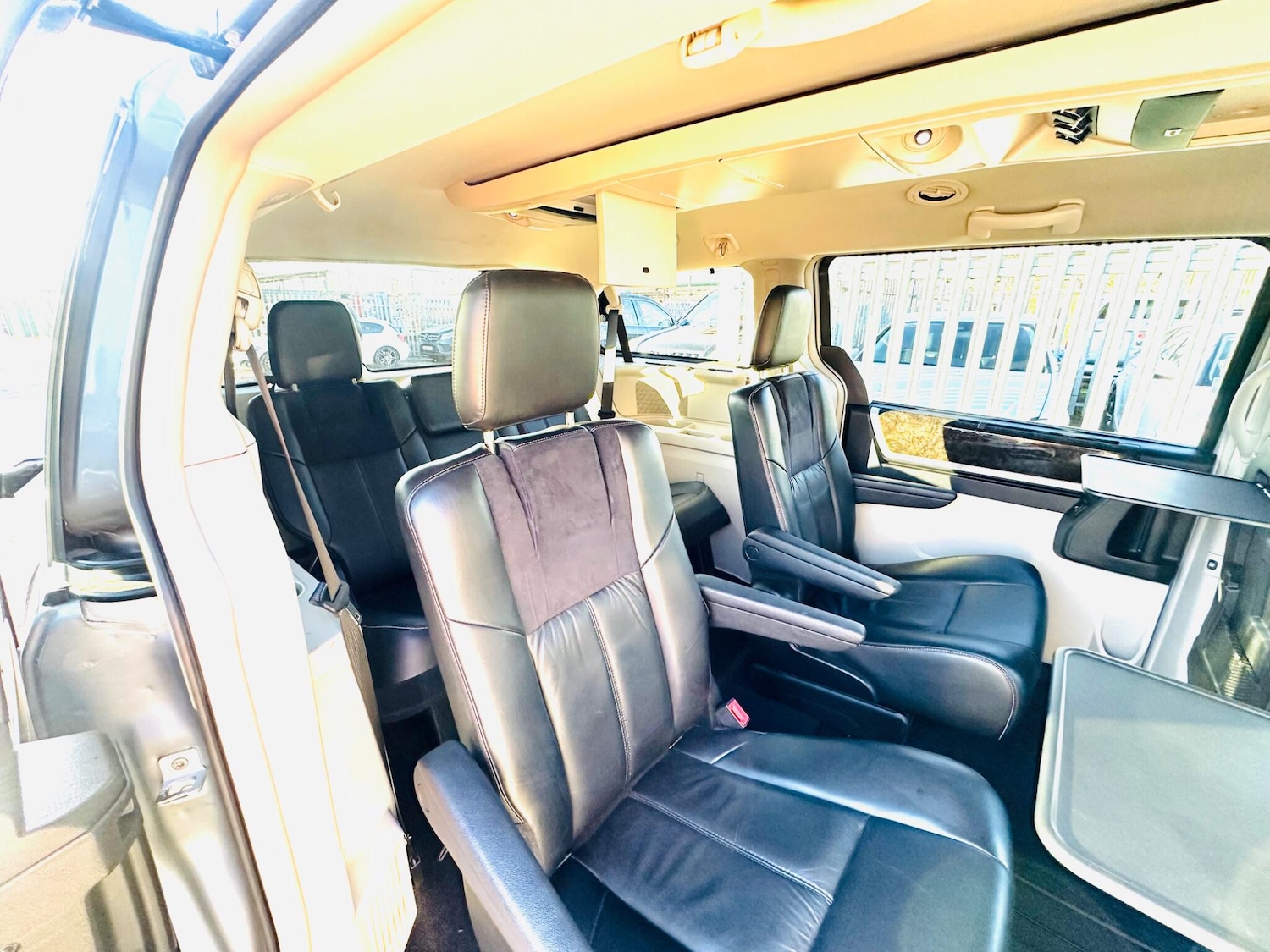 Used Chrysler Grand Voyager 2013 for sale - 76513500: Photo 51