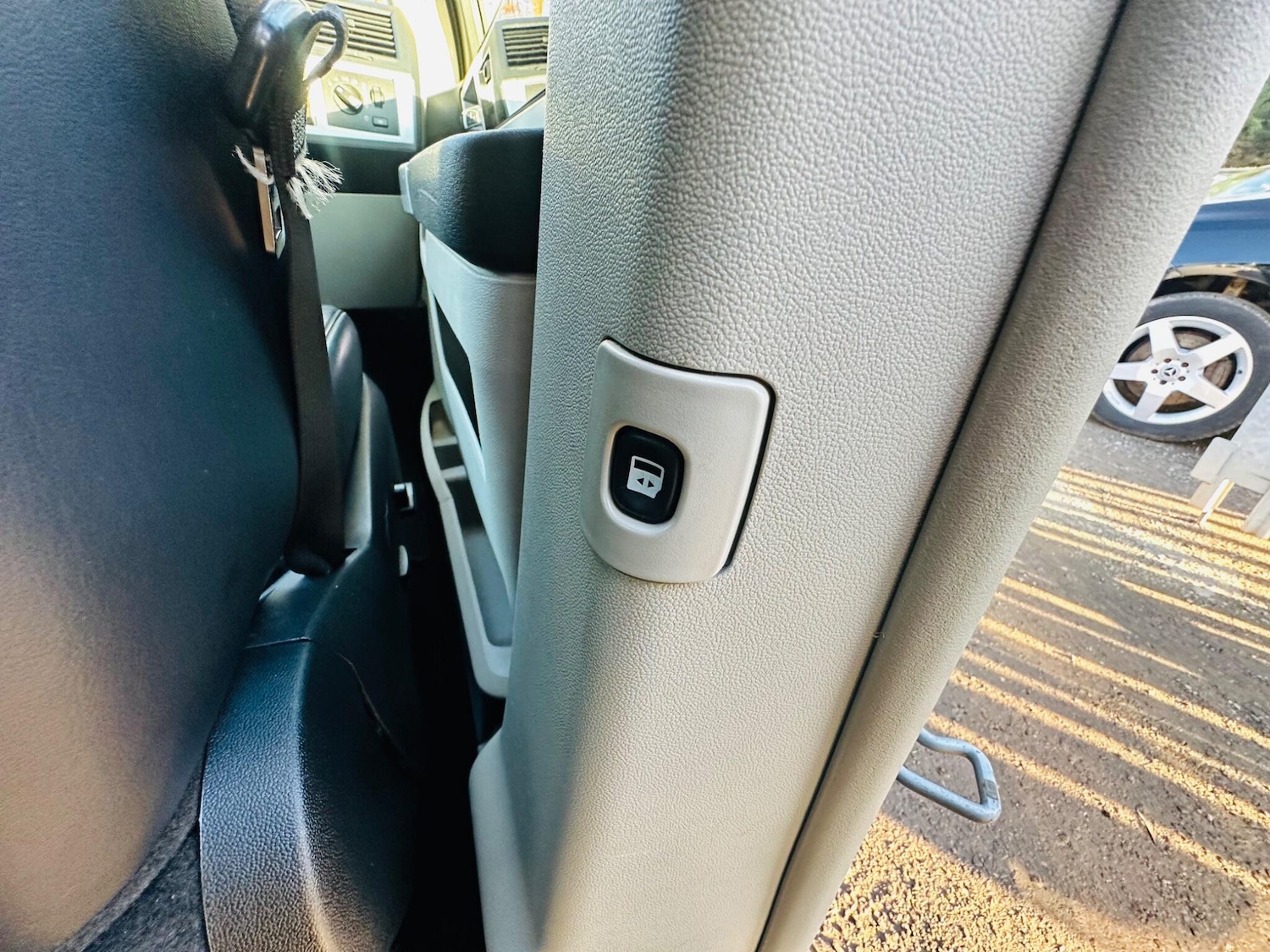 Used Chrysler Grand Voyager 2013 for sale - 76513500: Photo 54