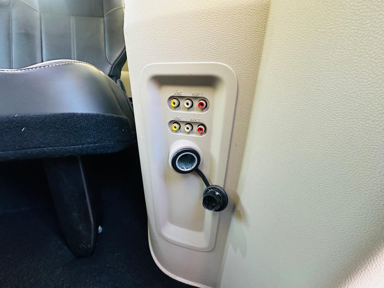 Used Chrysler Grand Voyager 2013 for sale - 76513500: Photo 55