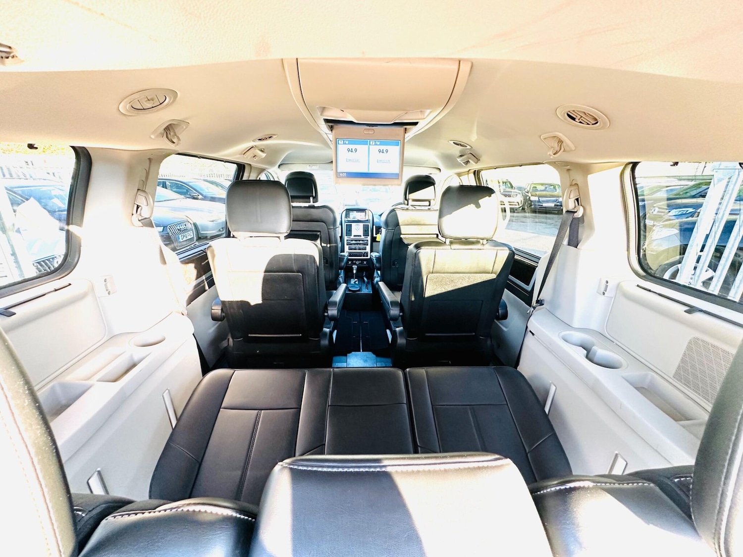 Used Chrysler Grand Voyager 2013 for sale - 76513500: Photo 60