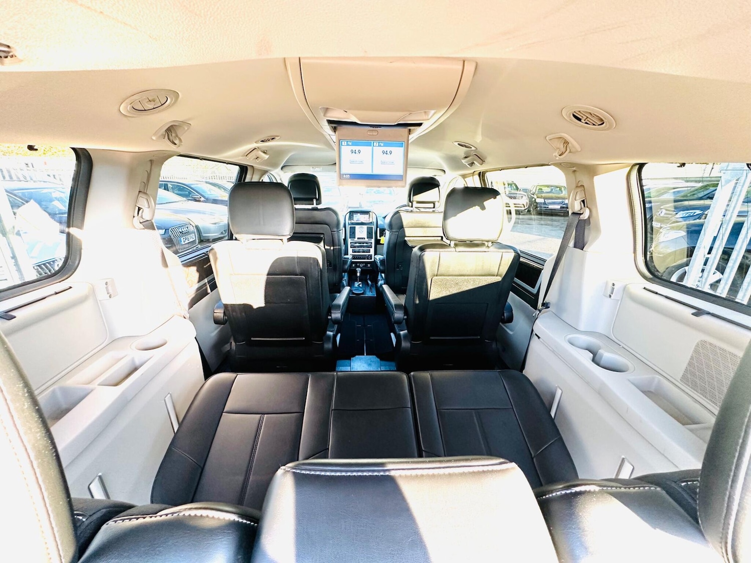 Used Chrysler Grand Voyager 2013 for sale - 76513500: Photo 61