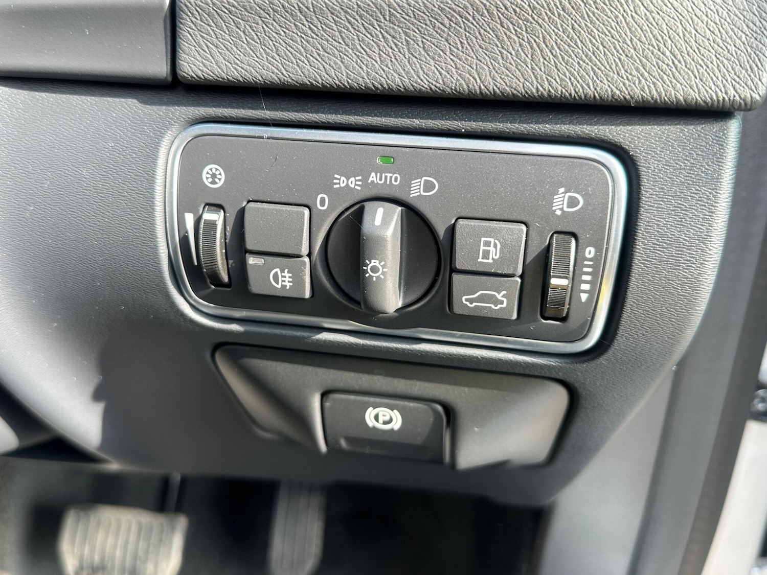 Used Volvo S60 2018 for sale - 77017189: Photo 21