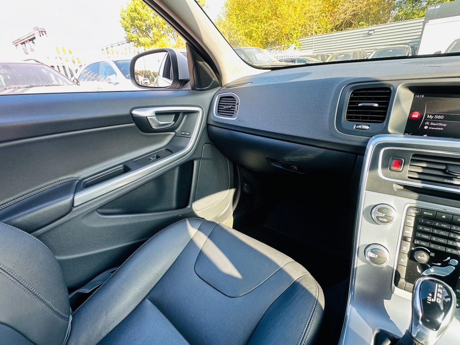 Used Volvo S60 2018 for sale - 77017189: Photo 52