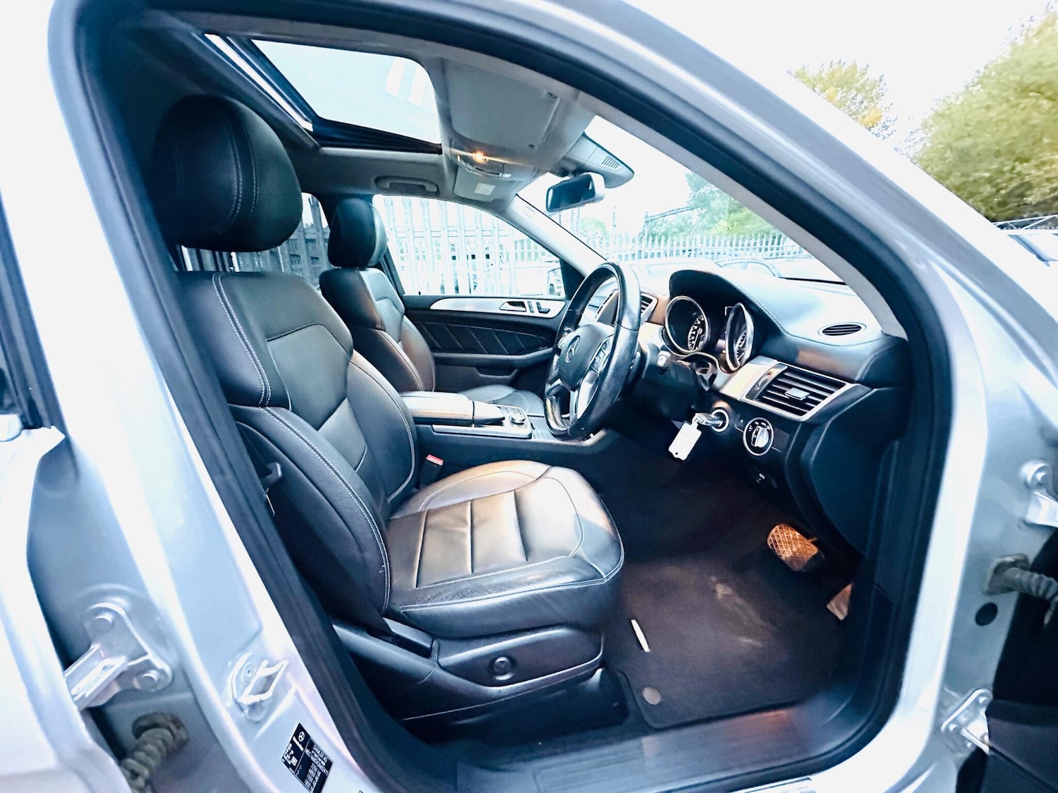 Used Mercedes-Benz GL Class 2015 for sale - 75867146: Photo 2