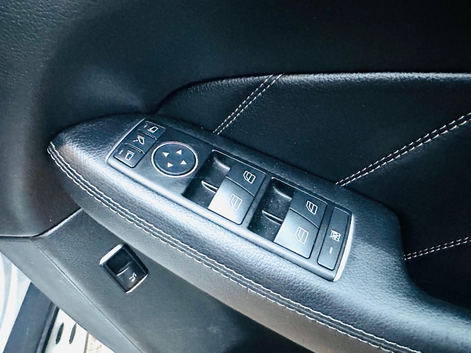 Used Mercedes-Benz GL Class 2015 for sale - 75867146: Photo 24