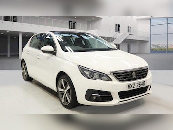 Used Peugeot 308 2018 for sale - 77484254: Photo