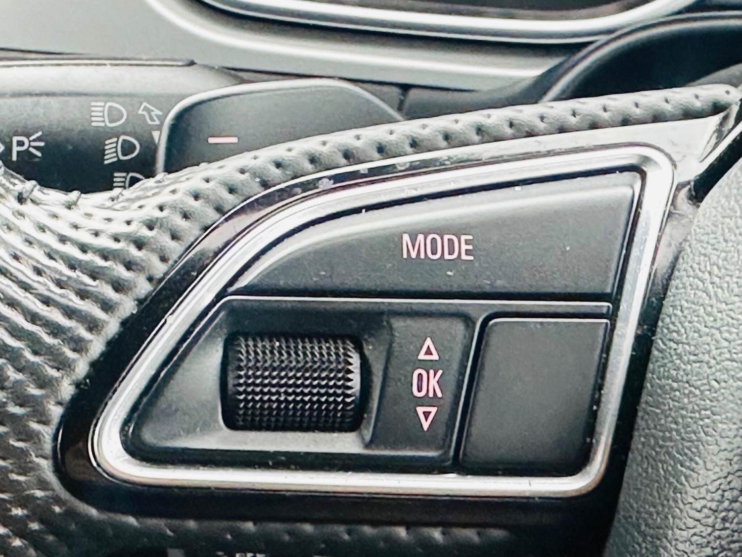 Used Audi Q7 2014 for sale - 75927803: Photo 30