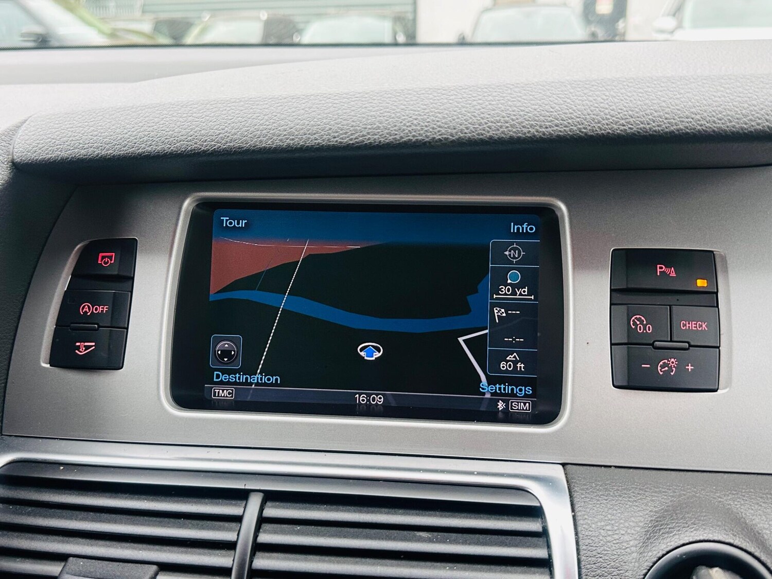 Used Audi Q7 2014 for sale - 75927803: Photo 34