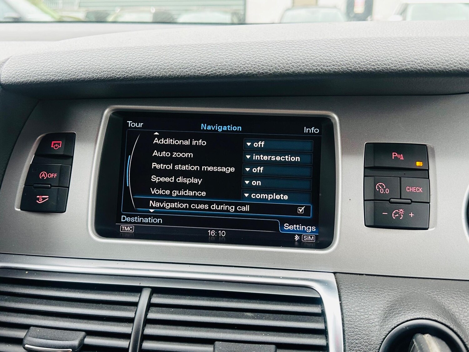 Used Audi Q7 2014 for sale - 75927803: Photo 38