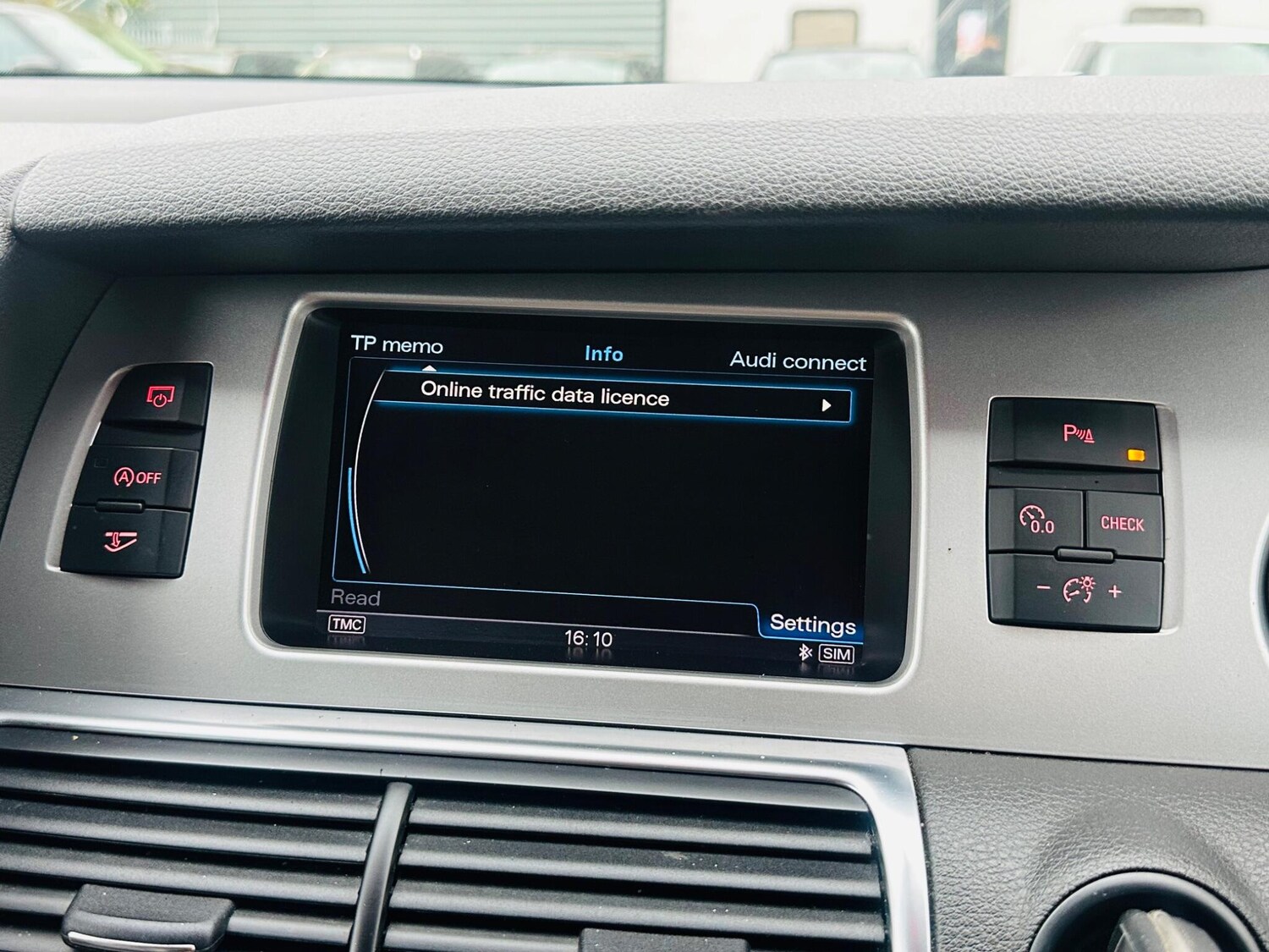 Used Audi Q7 2014 for sale - 75927803: Photo 41